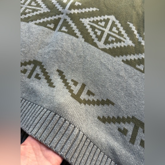 Banana Republic Heritage Poncho Sweater Knit Buckle Heavy Poncho Women's XS/S - Picture 9 of 9